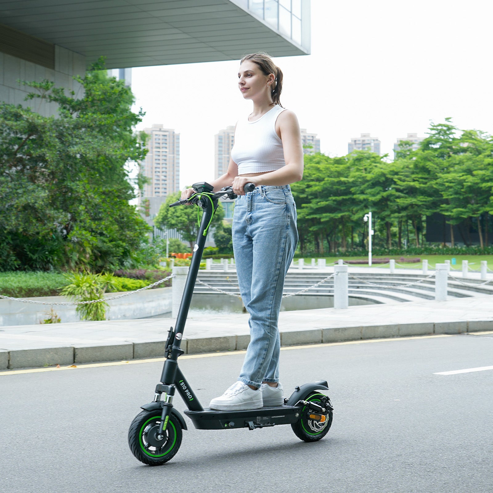 isinwheel S10Pro Commuting Electric Scooter 800W