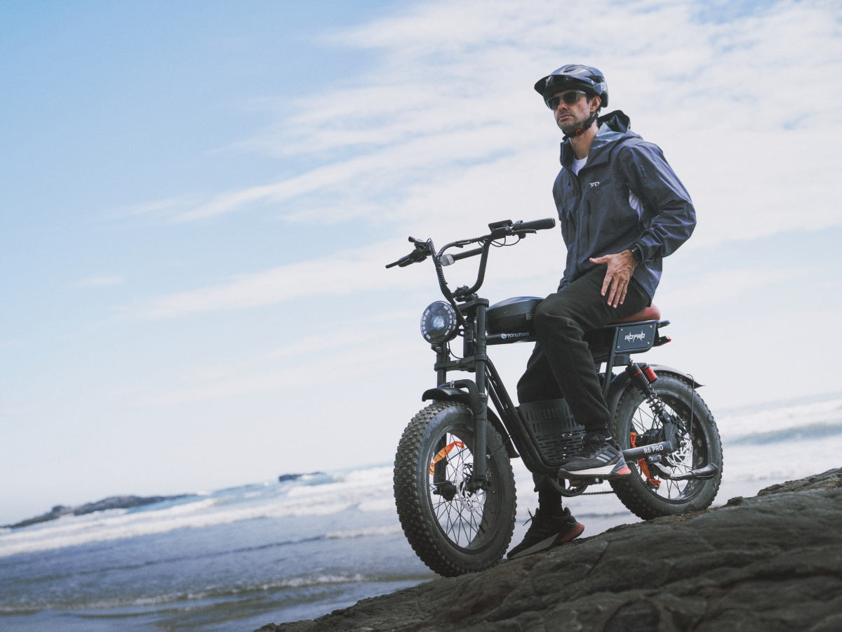 Is an E-bike Safer Than an Electric Scooter for Commuting? 6 Key Comparisons of Safety Features and Price