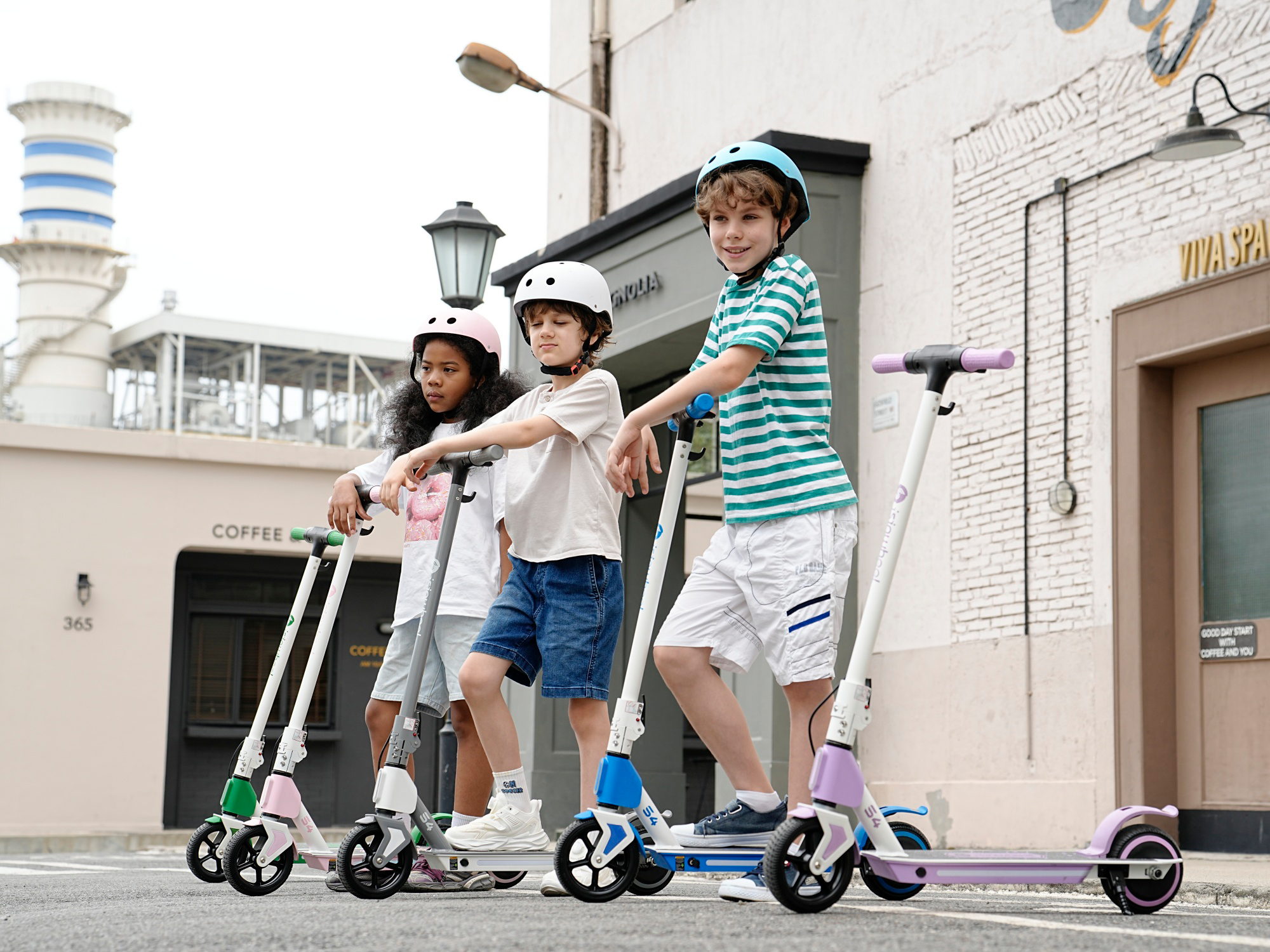 S10 MAX Electric Scooter Review: A Premium Commuter Built for Speed, Comfort, and Everyday Adventure