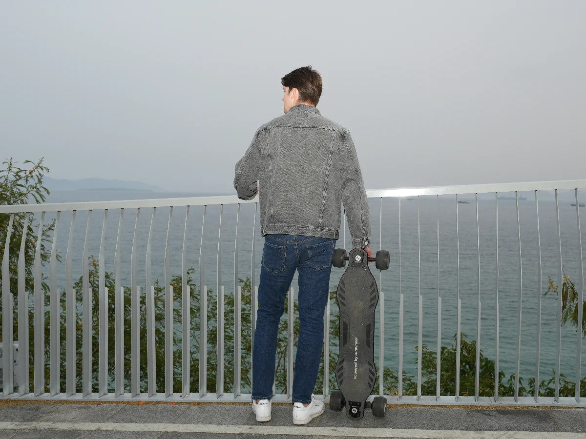 Electric Skateboard Wheels: Rubber vs. Polyurethane (PU)