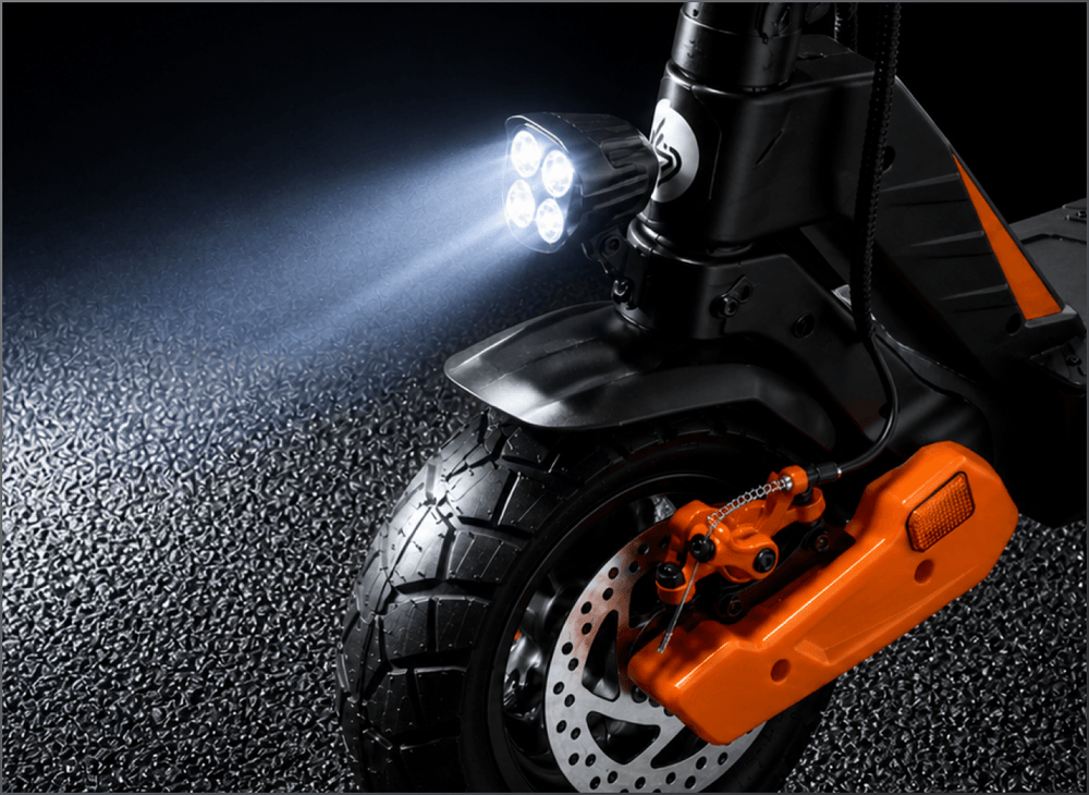 BRIGHT 4-LED HEADLIGHT