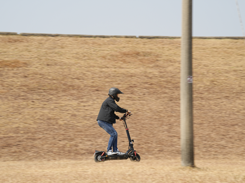 isinwheel GT2 1000W Off Road Electric Scooter 2026 Upgraded Version