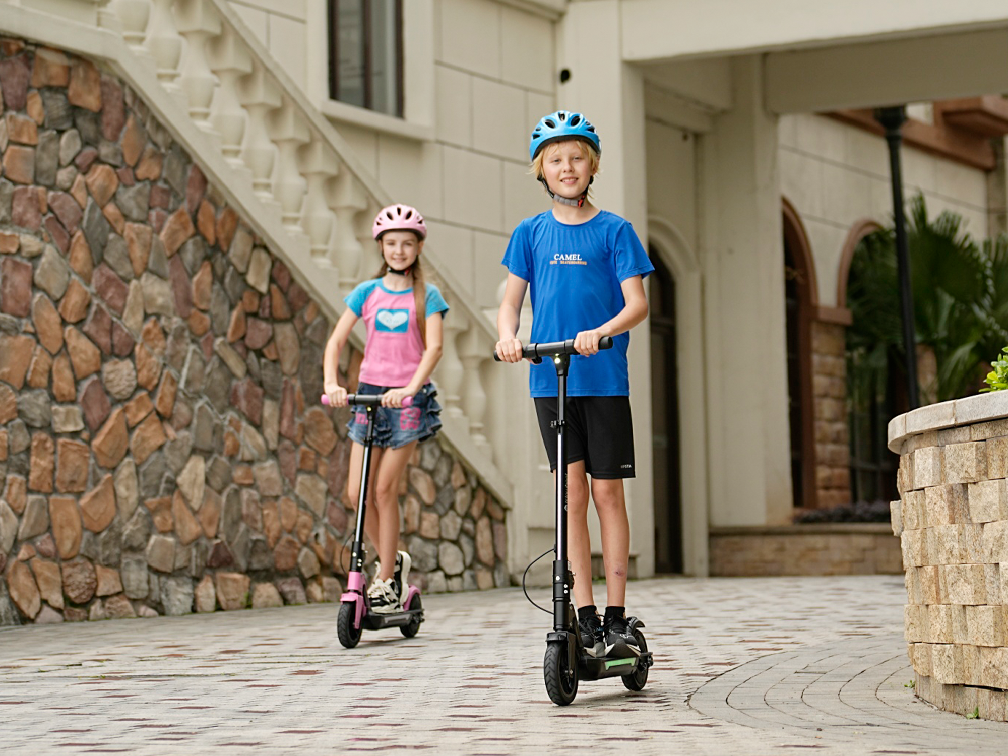 isinwheel S7 Electric Scooter for Kids