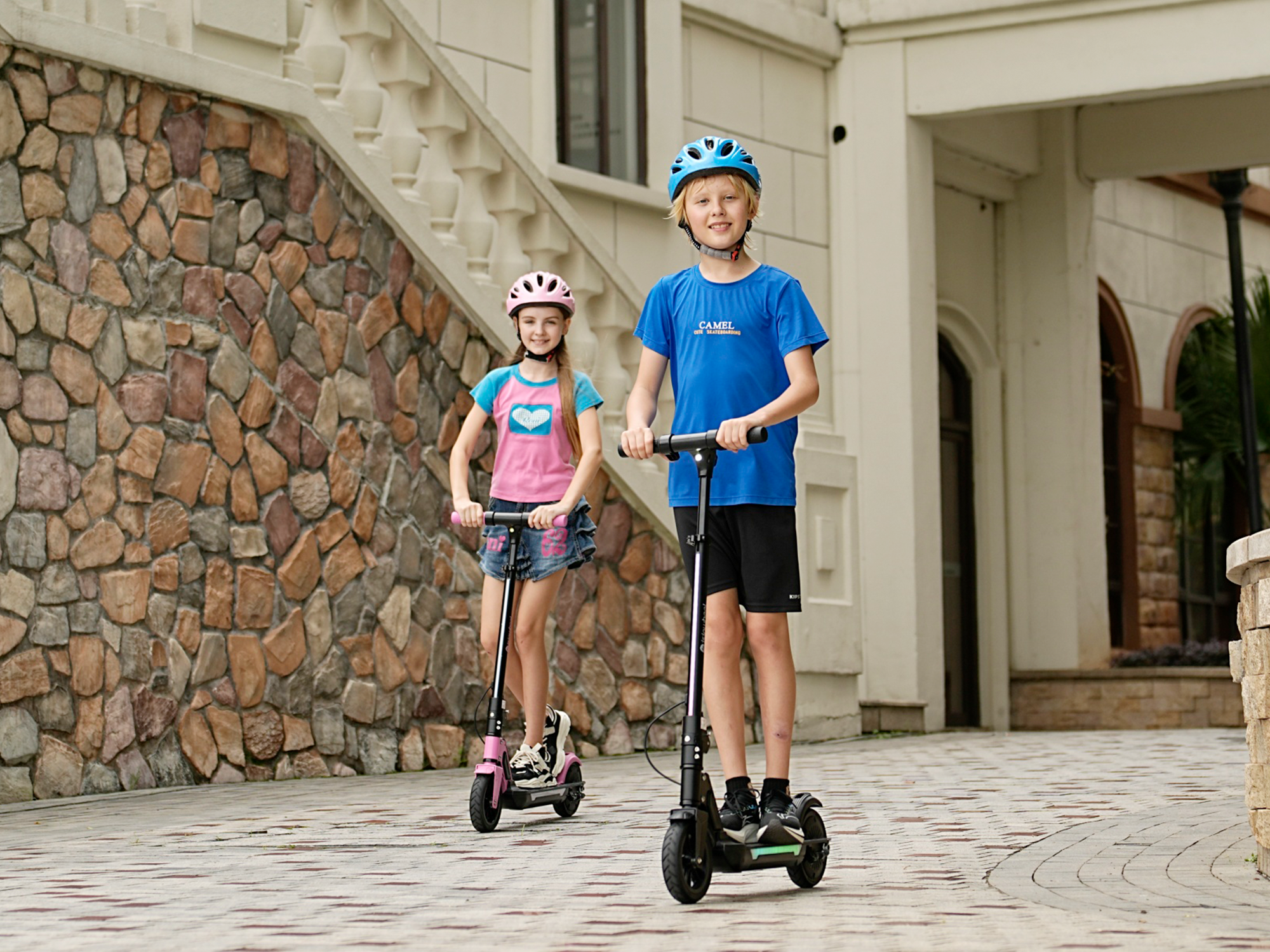 isinwheel S7 Electric Scooter for Kids